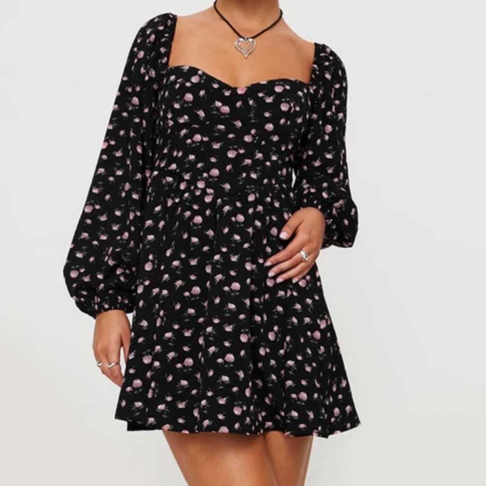 NWT Princess Polly long sleeve floral mini dress